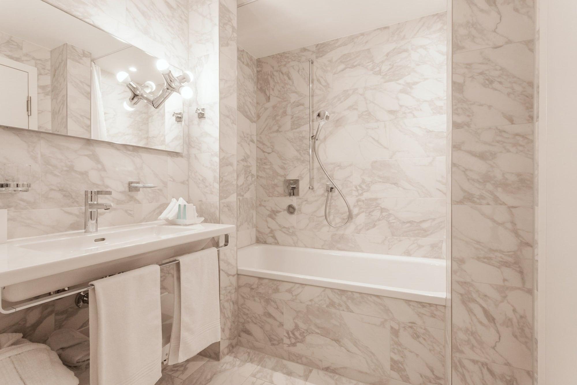 Ema House 4* Zürich
